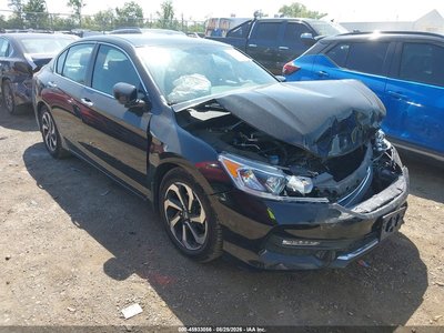 1HGCR2F83HA****** 2017 Honda Accord