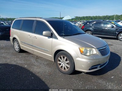 2C4RC1BG4ER****** 2014 Chrysler Town & Country
