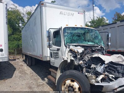 3ALACWFCXJD****** 2018 Freightliner M2 106