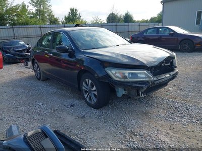 1HGCR2F34DA****** 2013 Honda Accord