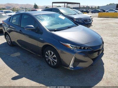 JTDKARFPXJ3****** 2018 Toyota Prius Prime