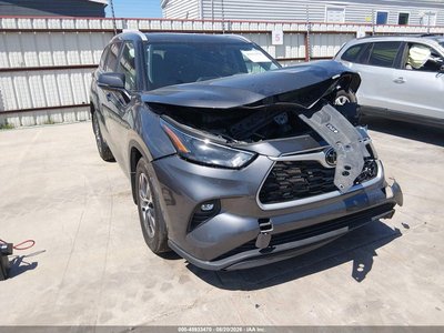 5TDKDRAH3RS****** 2024 Toyota Highlander