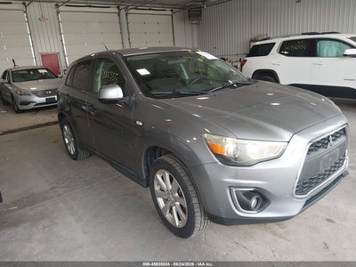 4A4AR3AW9FE****** 2015 Mitsubishi Outlander