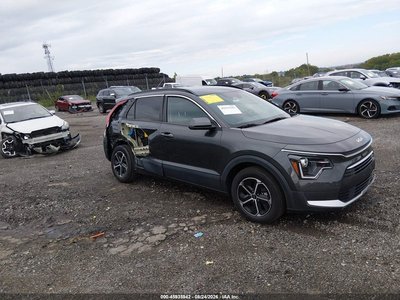 KNDCP3LE1P5****** 2023 Kia Niro