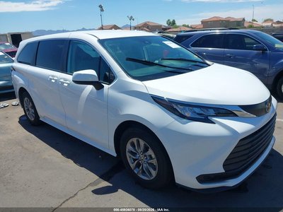 5TDKRKEC5PS****** 2023 Toyota Sienna Hybrid