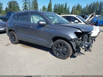 3VVLX7B23NM****** 2022 Volkswagen Taos