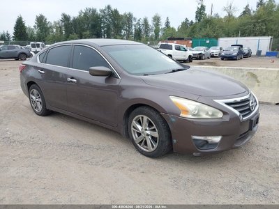 1N4AL3AP3DN****** 2013 Nissan Altima