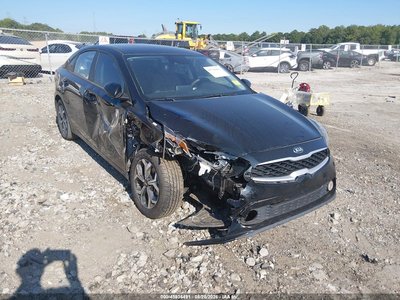 3KPF24AD4ME****** 2021 Kia Forte