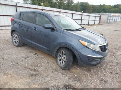 KNDPB3AC2G7****** 2016 Kia Sportage