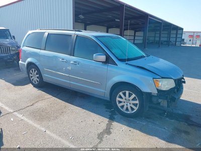 2C4RC1BG4GR****** 2016 Chrysler Town & Country