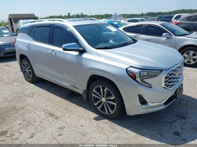 3GKALSEX8JL****** 2018 GMC Terrain
