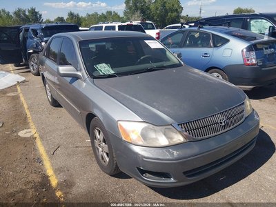 4T1BF28B1YU****** 2000 Toyota Avalon