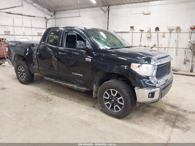 5TFUY5F1XFX****** 2015 Toyota Tundra