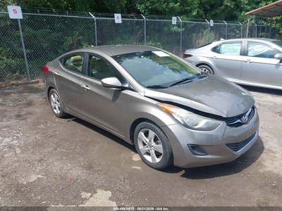 5NPDH4AE5DH****** 2013 Hyundai Elantra