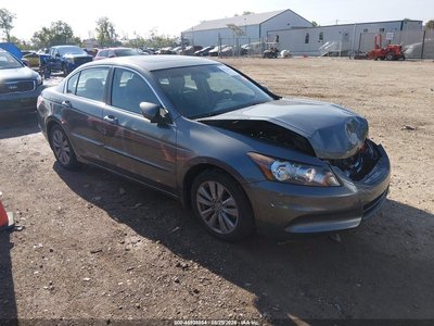1HGCP2F7XBA****** 2011 Honda Accord