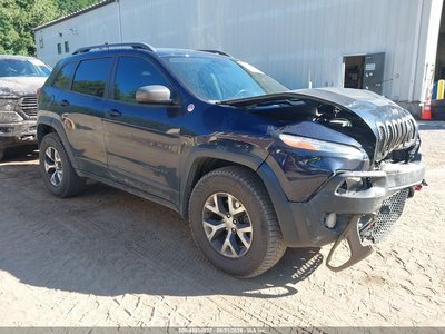 1C4PJMBS7GW****** 2016 Jeep Cherokee