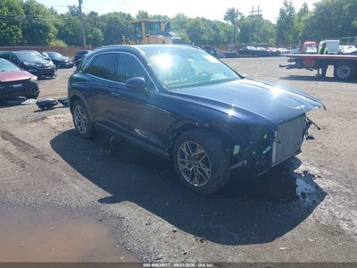2025 Genesis GV70