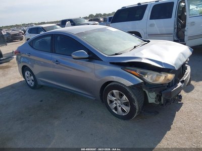 5NPDH4AE3GH****** 2016 Hyundai Elantra