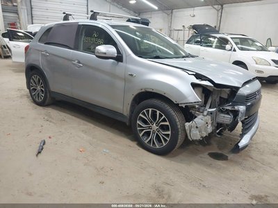 JA4AR3AWXGZ****** 2016 Mitsubishi Outlander