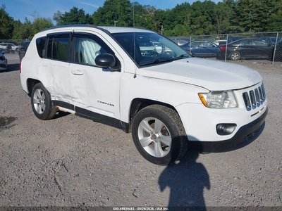 1C4NJDEB5DD****** 2013 Jeep Compass
