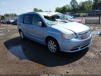 2C4RC1BG2DR****** 2013 Chrysler Town & Country