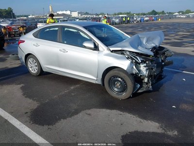 3KPC24A6XLE****** 2020 Hyundai Accent