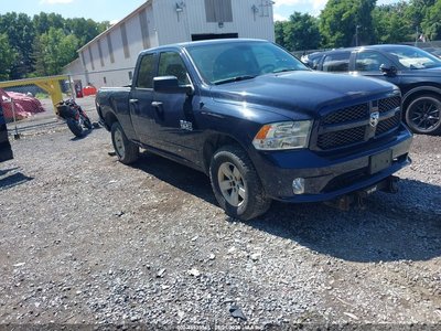 1C6RR7FG5JS****** 2018 RAM 1500