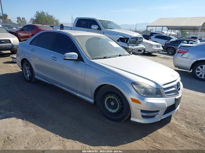 WDDGF4HB1DR****** 2013 Mercedes-Benz C-Class