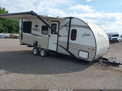 5ZT2SSKB9FE****** 2015 Shasta Oasis Travel Trailer