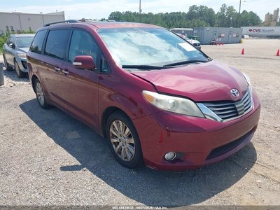 2014 Toyota Sienna