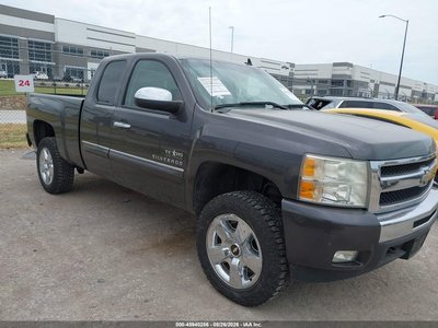 1GCRCSE09BZ****** 2011 Chevrolet Silverado 1500