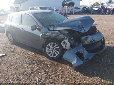 JM1BL1L84C1****** 2012 Mazda 3