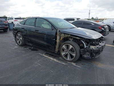 WAU2CAGH7SA****** 2025 Audi A6 E-tron