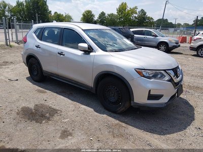 KNMAT2MT6HP****** 2017 Nissan Rogue