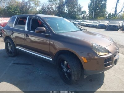 WP1AB29P14L****** 2004 Porsche Cayenne