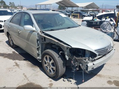 JTDBF32K460****** 2006 Toyota Camry