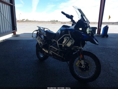 WB10M130XR6****** 2024 BMW R 1250 GS Adventure