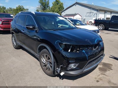 5N1AT2MT2FC****** 2015 Nissan Rogue