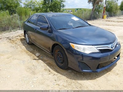 4T1BD1FK9EU****** 2014 Toyota Camry Hybrid