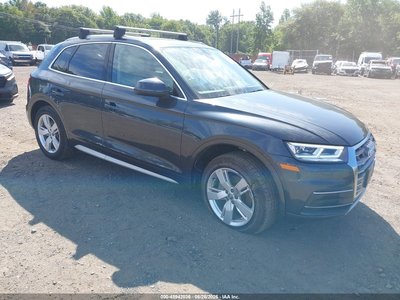 WA1BNAFY5K2****** 2019 Audi Q5