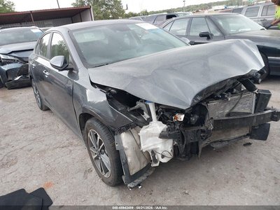 3KPF24AD3RE****** 2024 Kia Forte