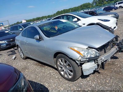 JNKCV64F19M****** 2009 Infiniti G37x