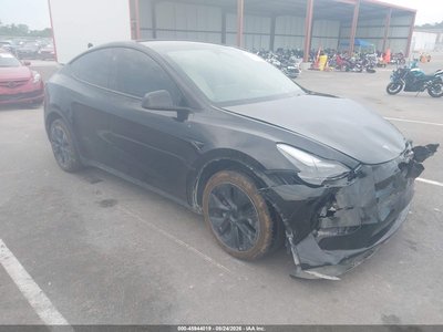 7SAYGDEE2SF****** 2025 Tesla Model Y
