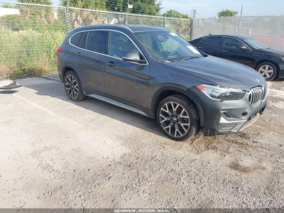 WBXJG9C06M5****** 2021 BMW X1