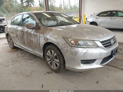 1HGCR2F33EA****** 2014 Honda Accord