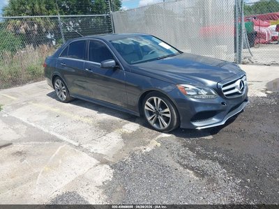 WDDHF5KBXEA****** 2014 Mercedes-Benz E-Class