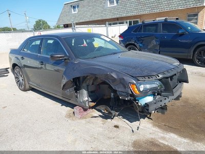 2C3CCABG3EH****** 2014 Chrysler 300