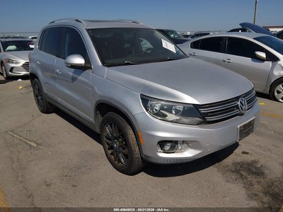 WVGAV7AX5CW****** 2012 Volkswagen Tiguan
