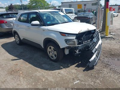 KMHRB8A34LU****** 2020 Hyundai Venue