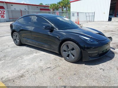 5YJ3E1EA5MF****** 2021 Tesla Model 3